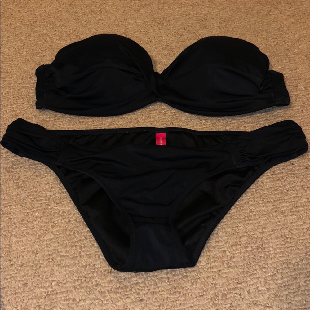 Victoria’s Secret Bikini Bathing Suit